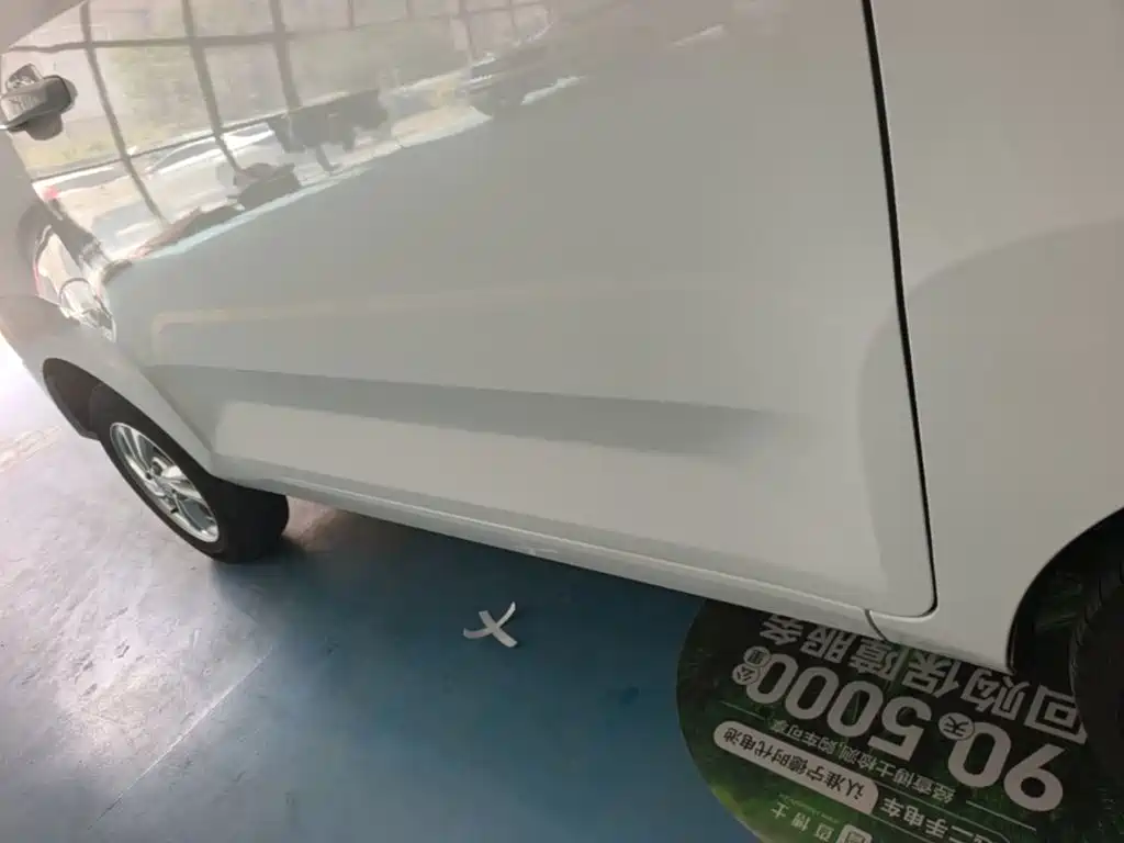 Wuling MINIEV — миниатюра 21