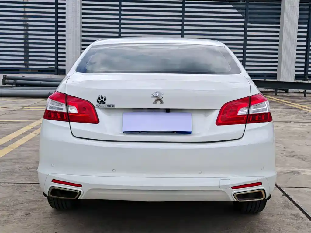 Peugeot 408 — миниатюра 5