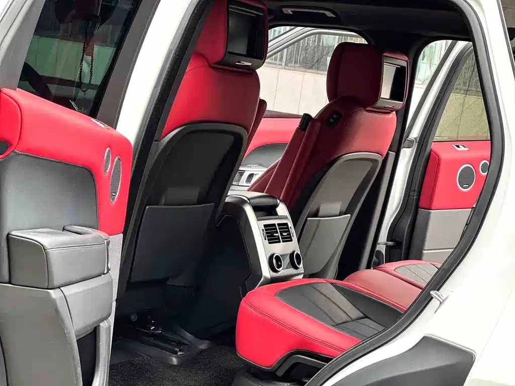 Land Rover Range Rover Sport 2020 3.0 L6 HSE DYNAMIC