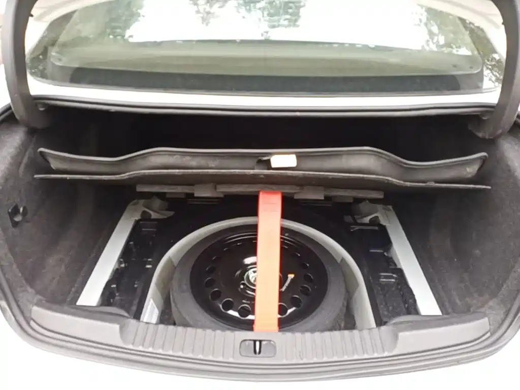 Buick Verano — миниатюра 19