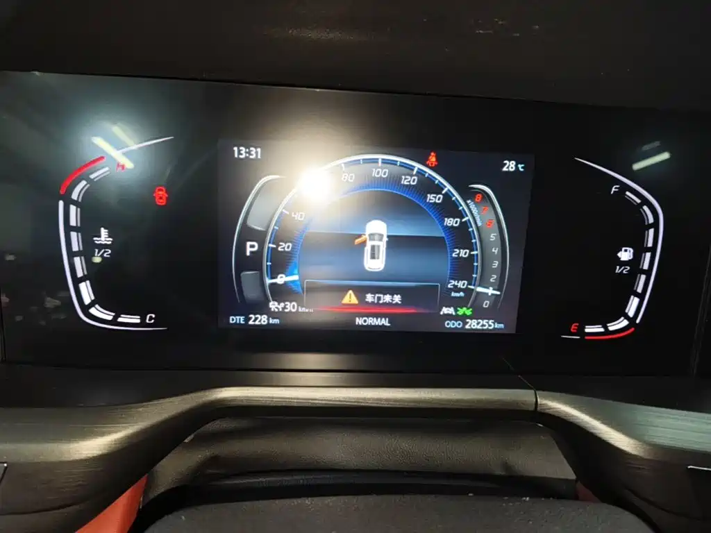 Changan Changan CS75PLUS — миниатюра 12