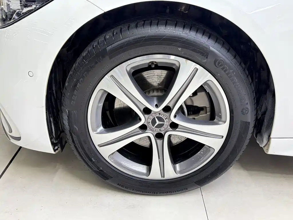 Mercedes-Benz C-Class — миниатюра 18