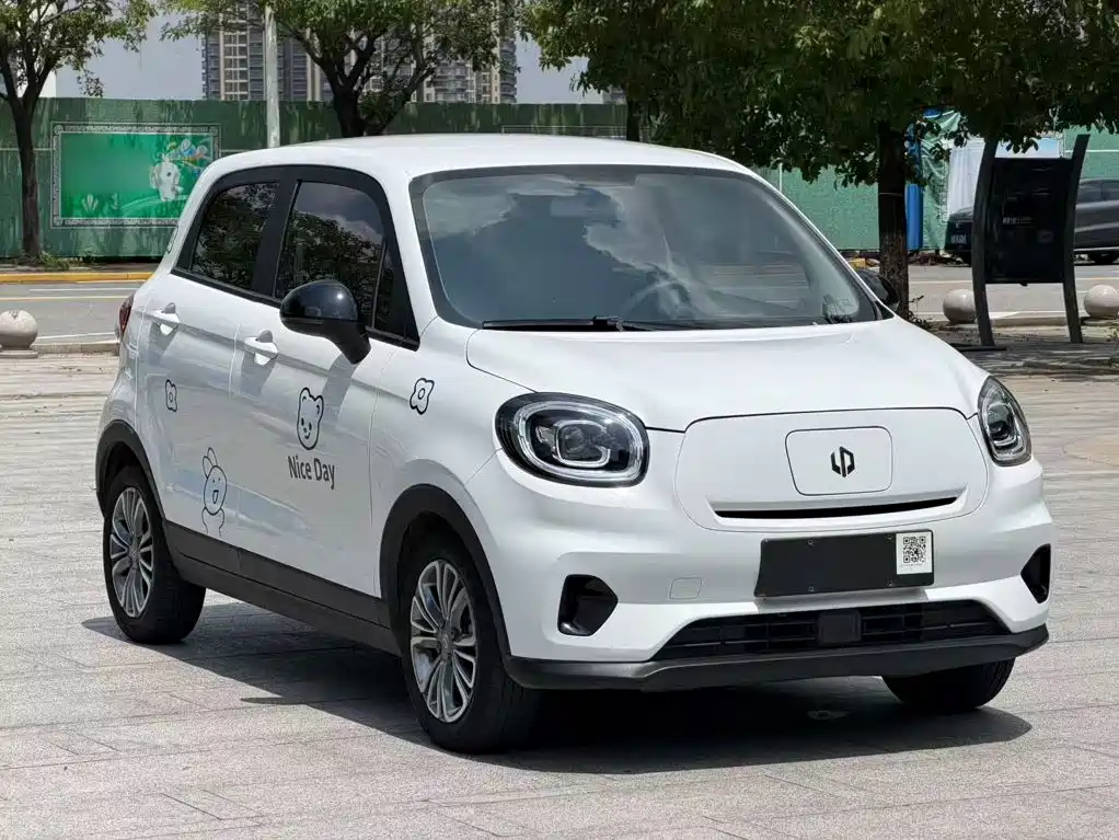 Leapmotor Leapmotor T03 — миниатюра 4