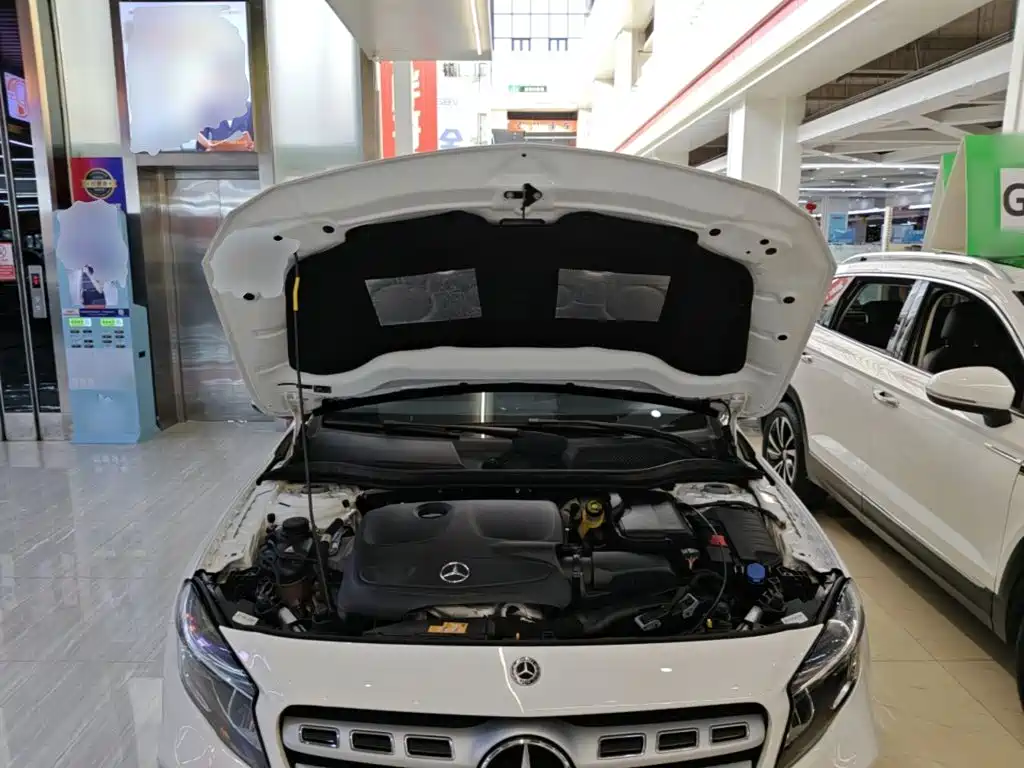 Mercedes-Benz GLA — миниатюра 20