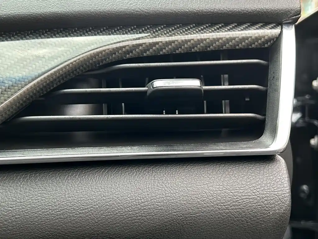 Cadillac CT5 — миниатюра 31
