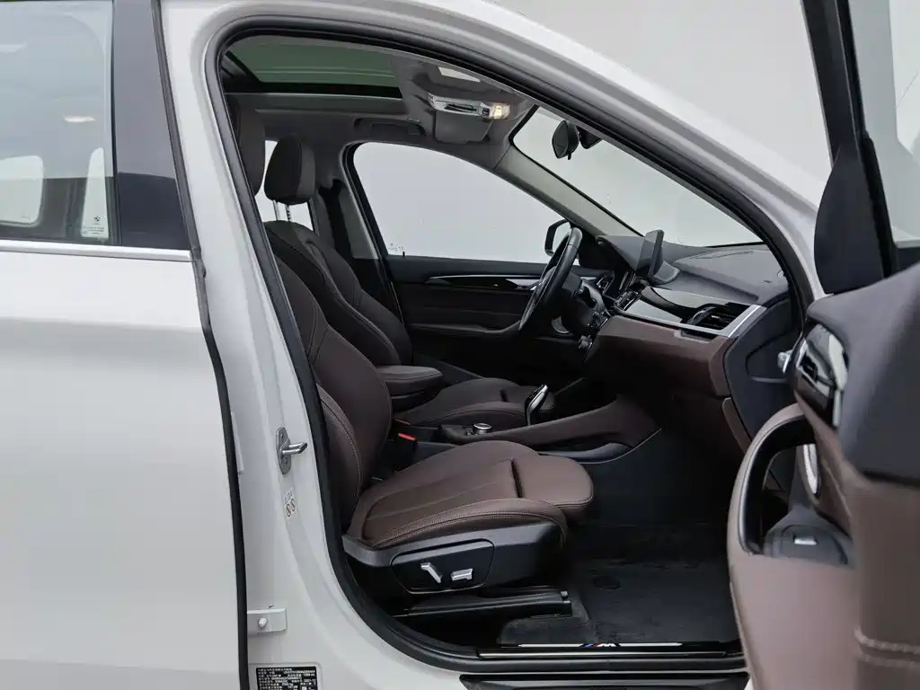 BMW X1 — миниатюра 23