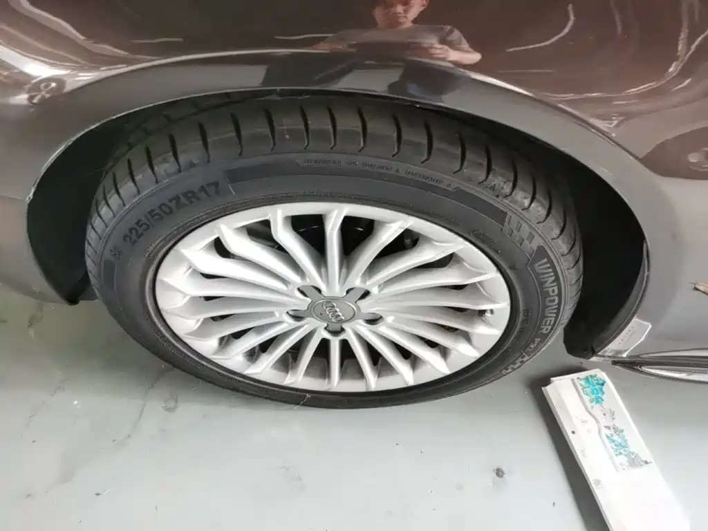 Audi A4L — миниатюра 23