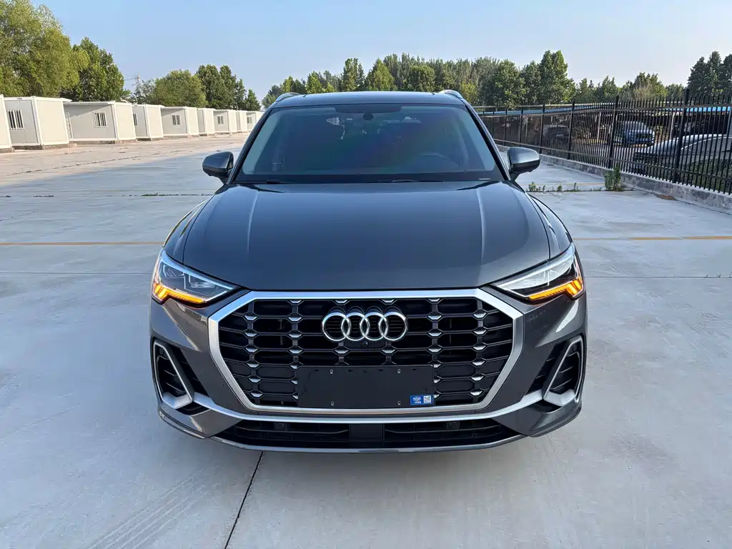 Audi Q3 — миниатюра 2