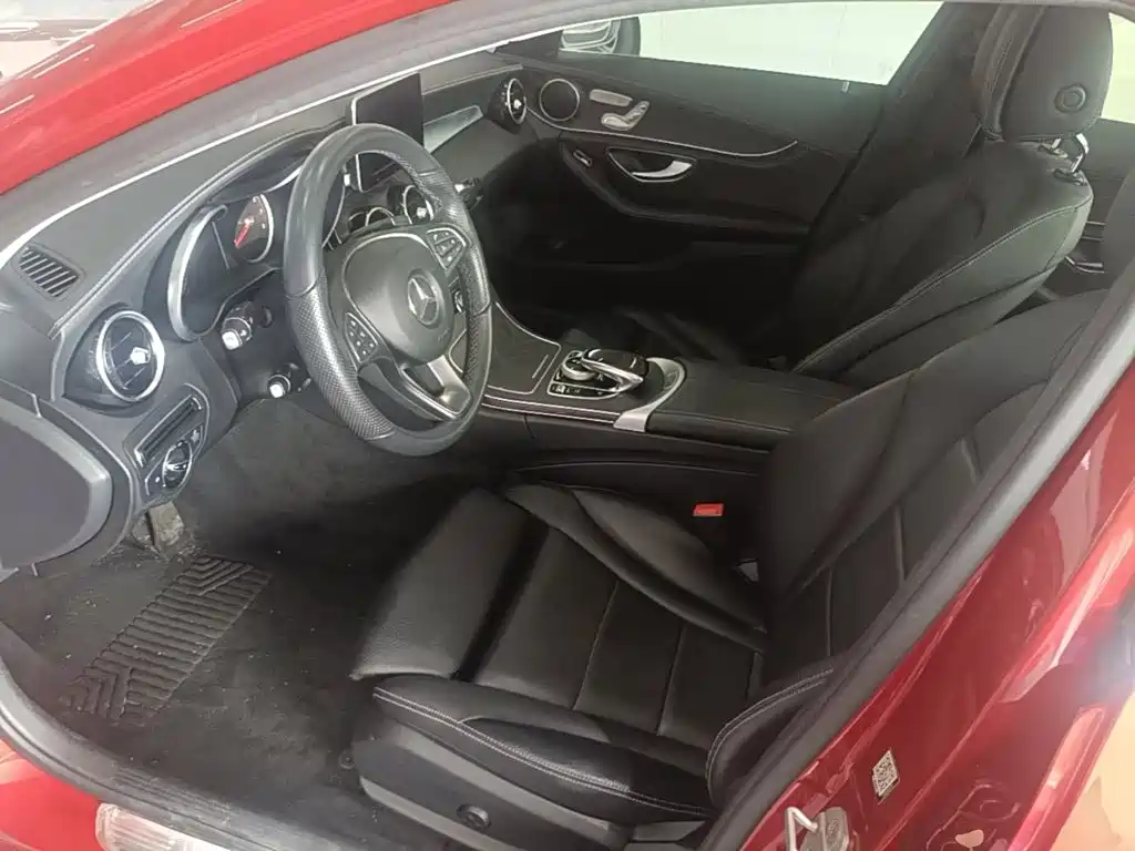 Mercedes-Benz C-Class — миниатюра 15