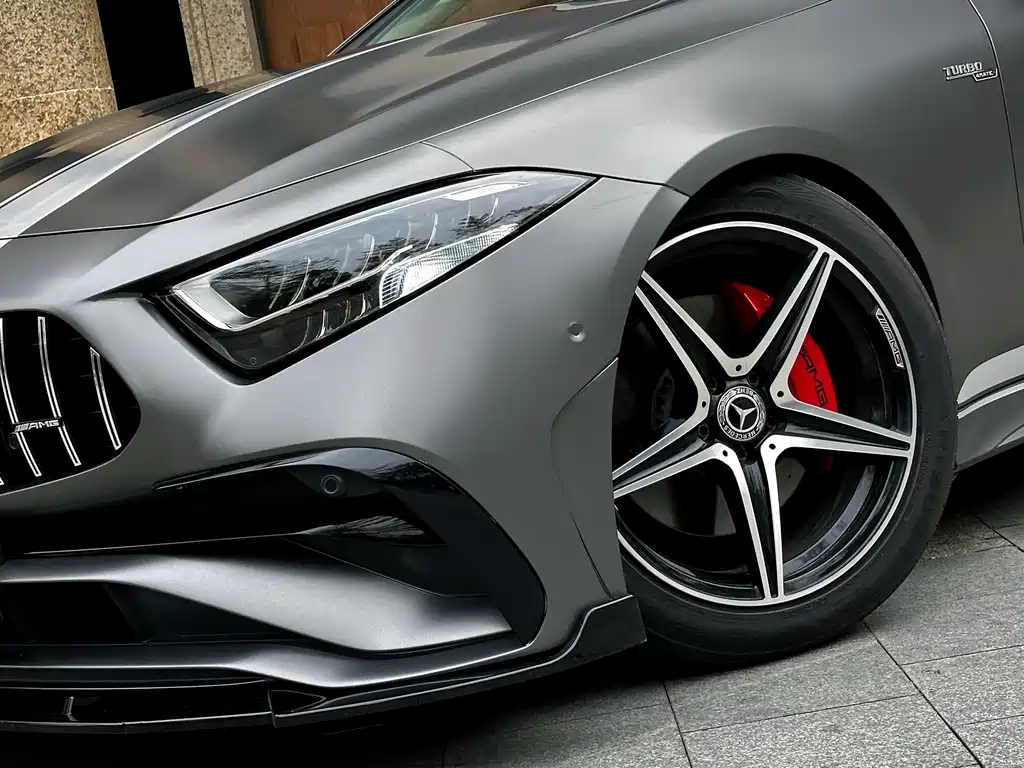 MERCEDES-BENZ CLS