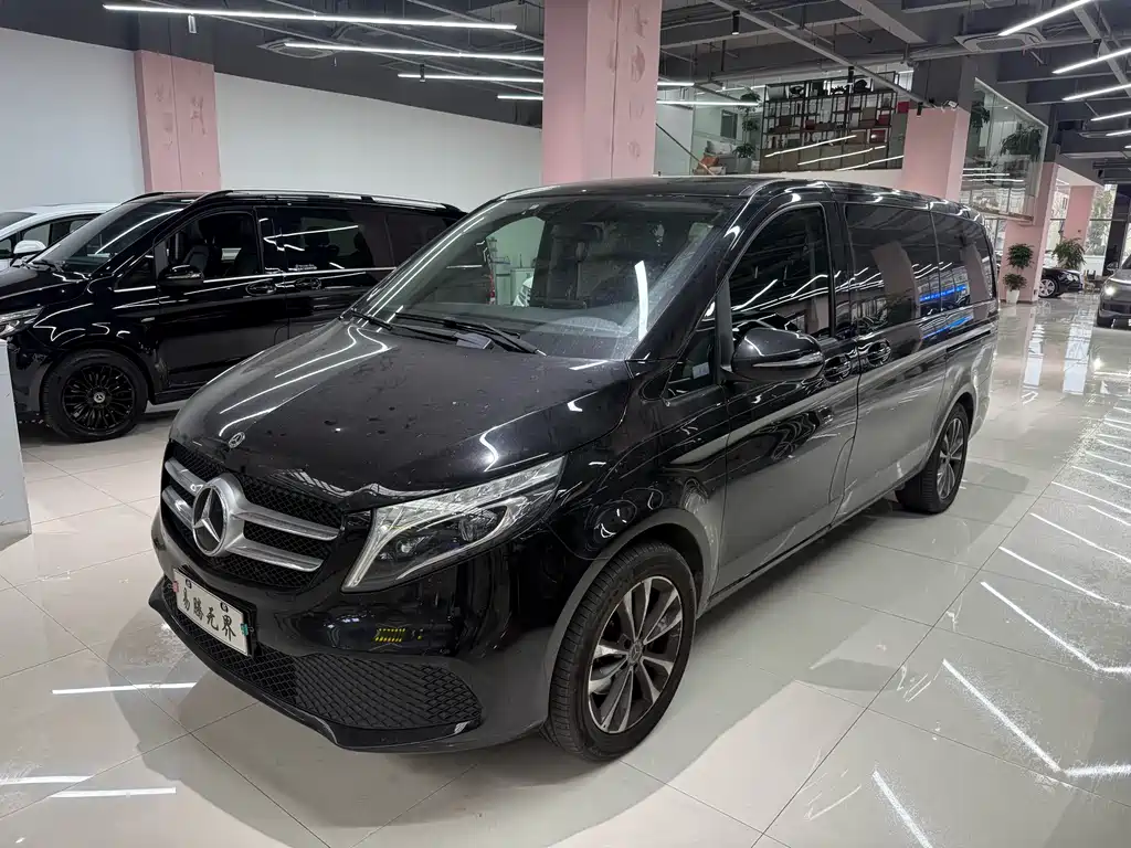 MERCEDES-BENZ V CLASS