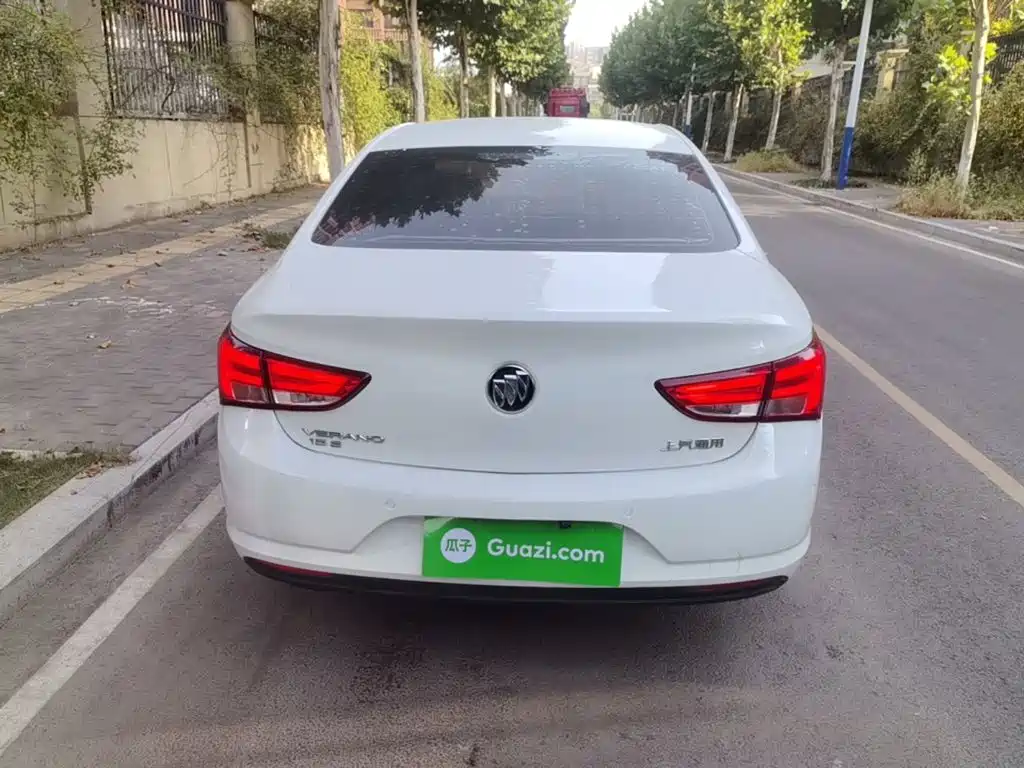 Buick Verano — миниатюра 6