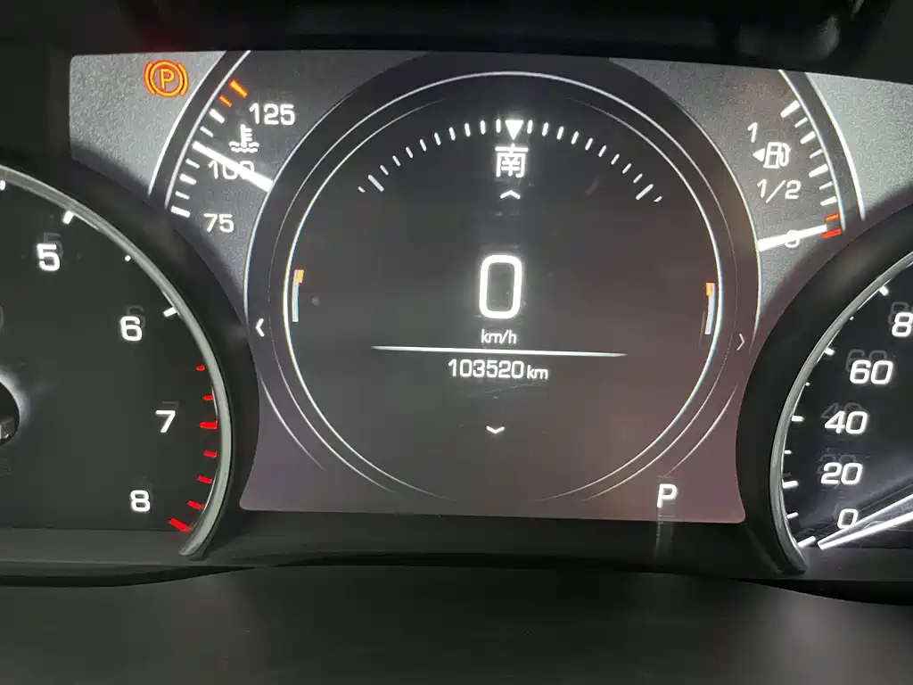 Cadillac XT5 — миниатюра 10