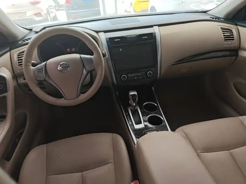 Nissan Teana — миниатюра 10