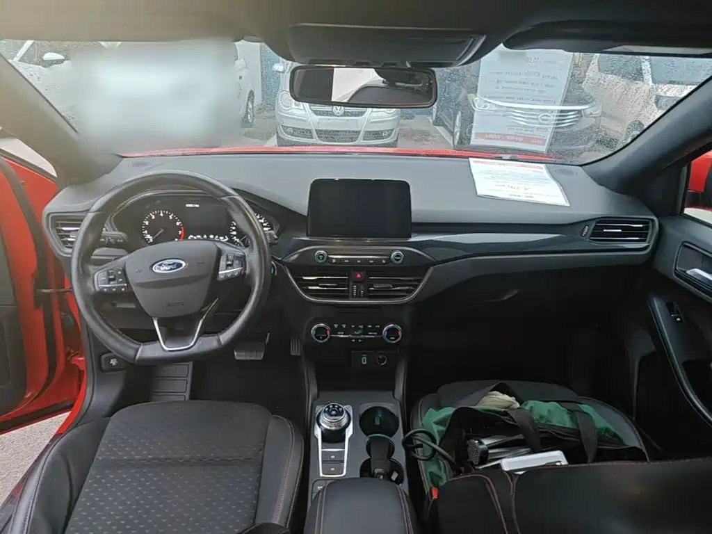 Ford Focus — миниатюра 10