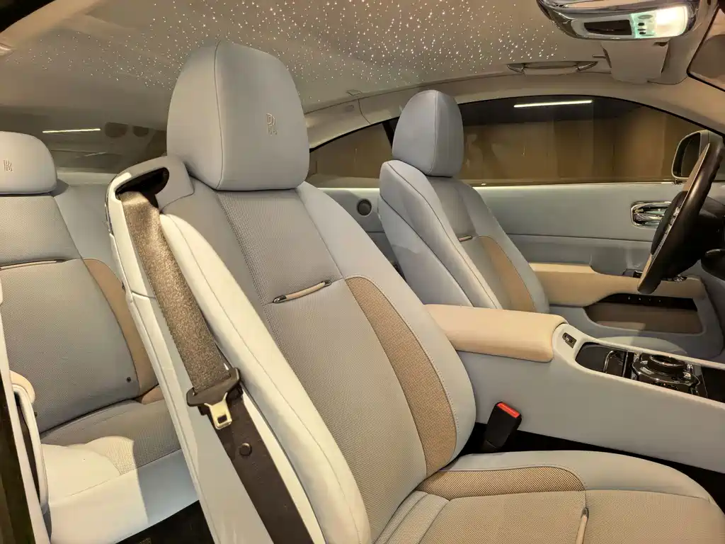 Rolls-Royce Wraith — миниатюра 14