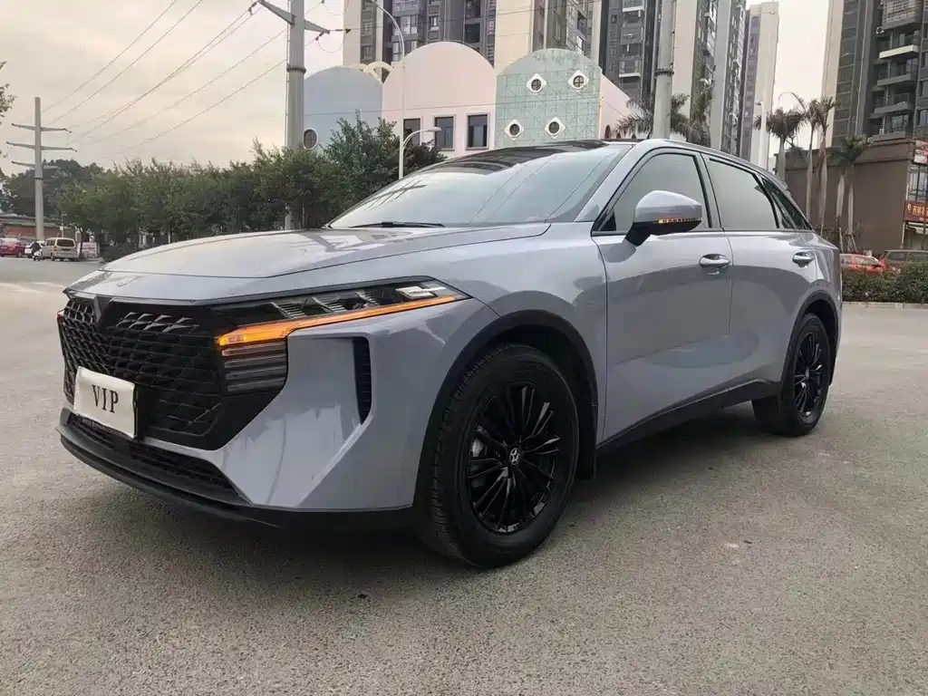 Venucia V 2022