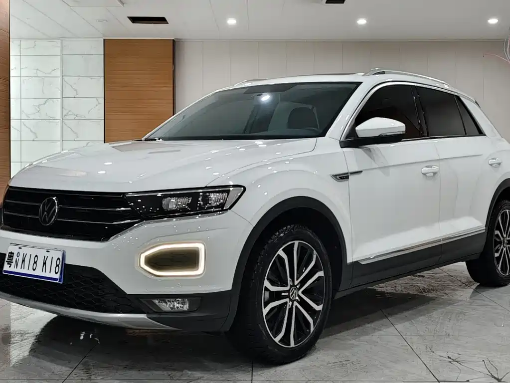 VOLKSWAGEN T ROC EXPLORING SONGS