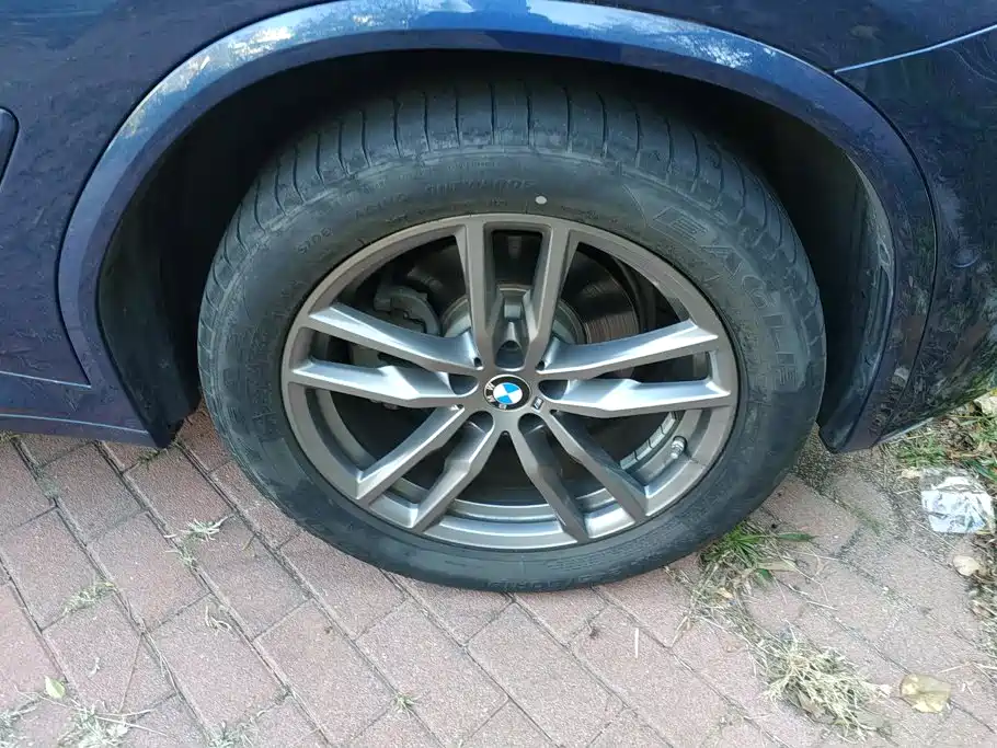BMW X3 — миниатюра 6