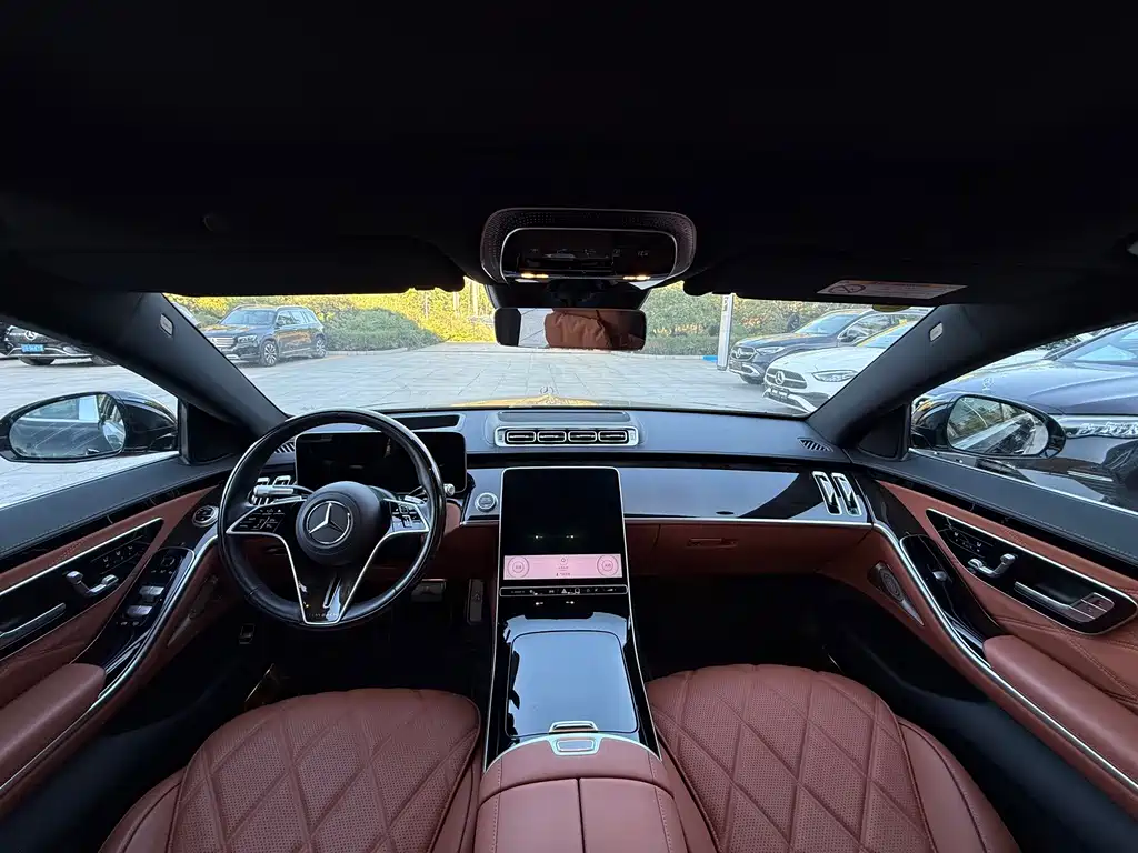 Mercedes-Benz S-Class — миниатюра 6