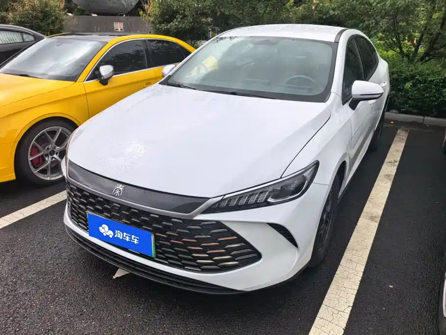 2025 BYD Qin - zdjęcie 1 z 16