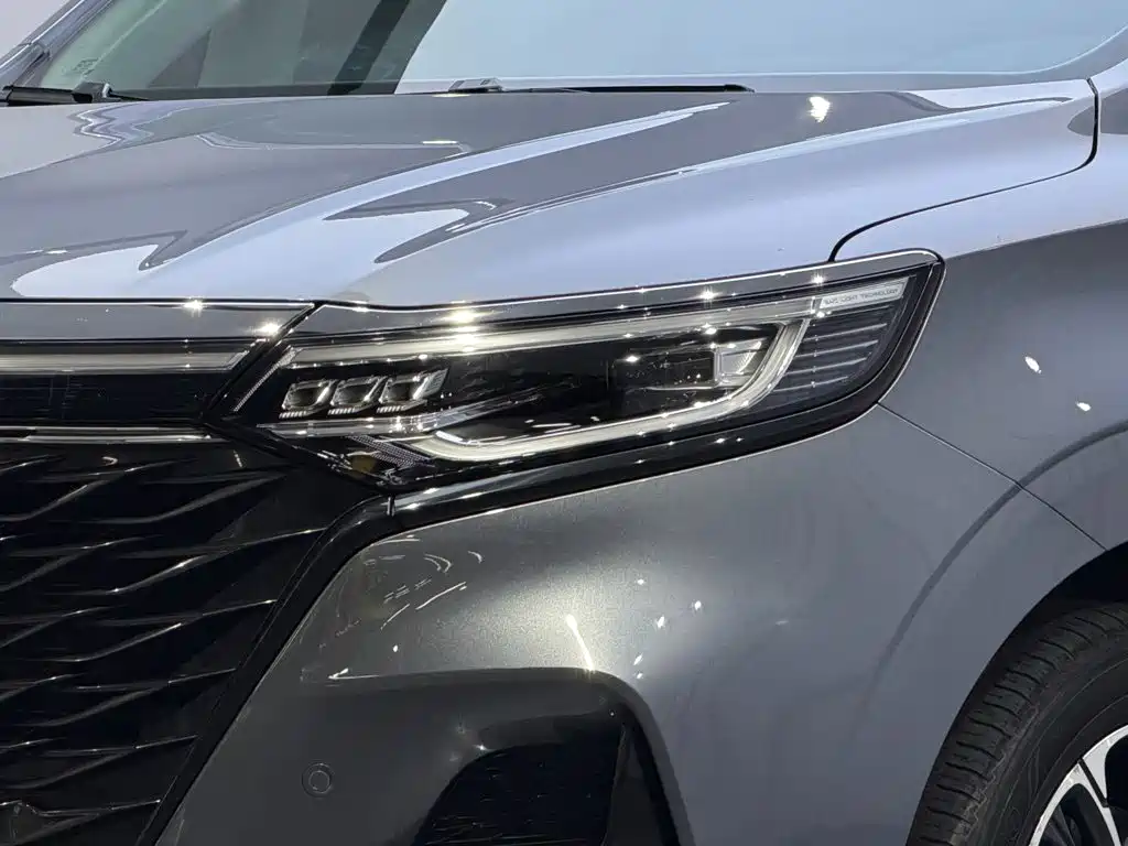 Roewe iMAX8 — миниатюра 8