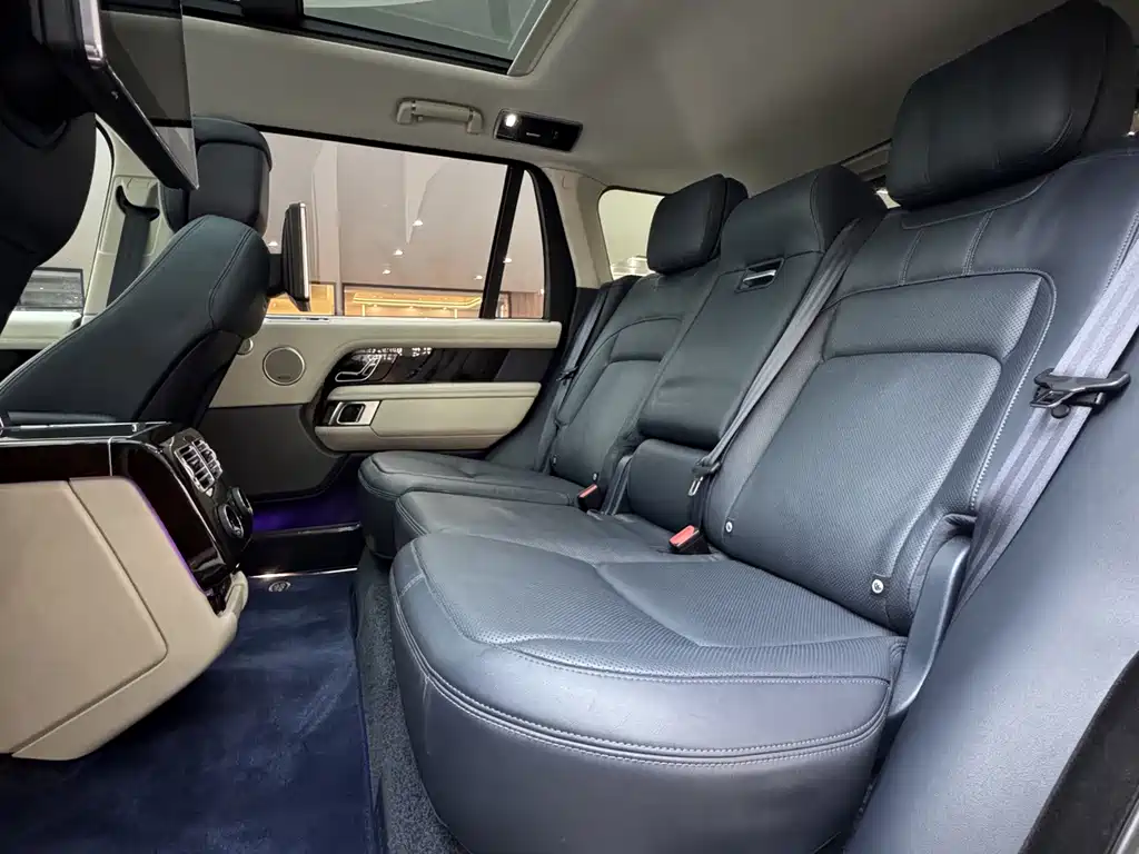 Land Rover Range Rover — миниатюра 15