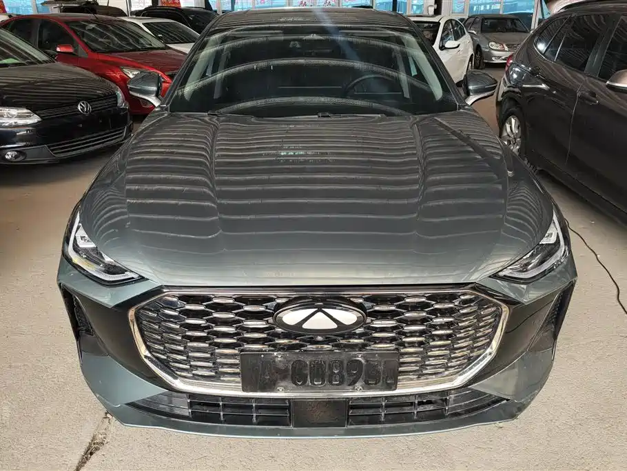 CHERY FENGYUN A8L