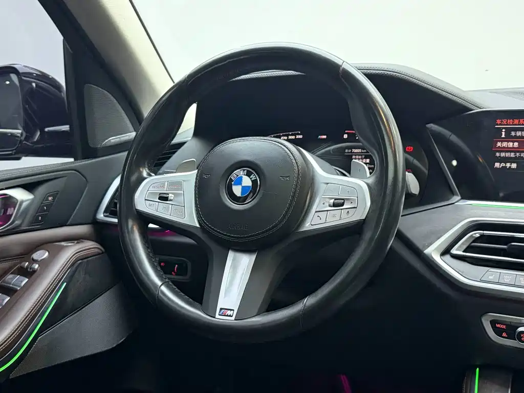 BMW X5 — миниатюра 14