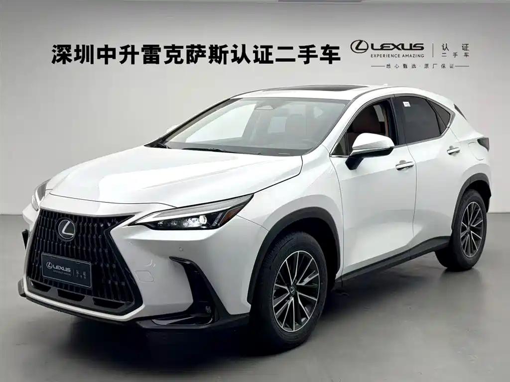 Lexus NX 2026