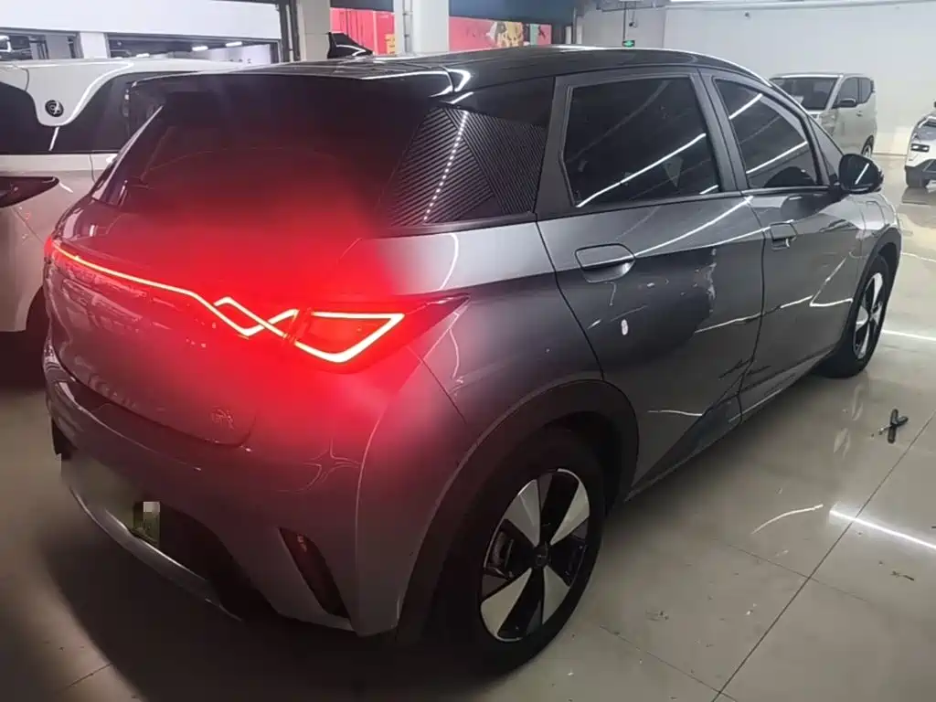 BYD Dolphin — миниатюра 7