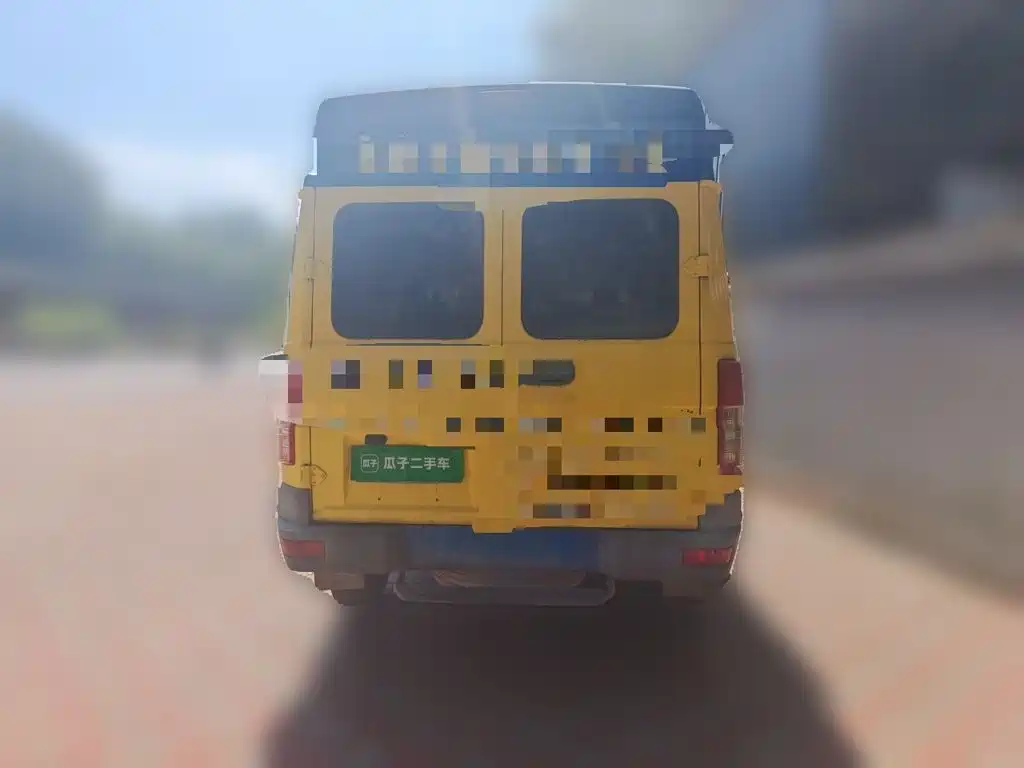 IVECO Daily — миниатюра 5