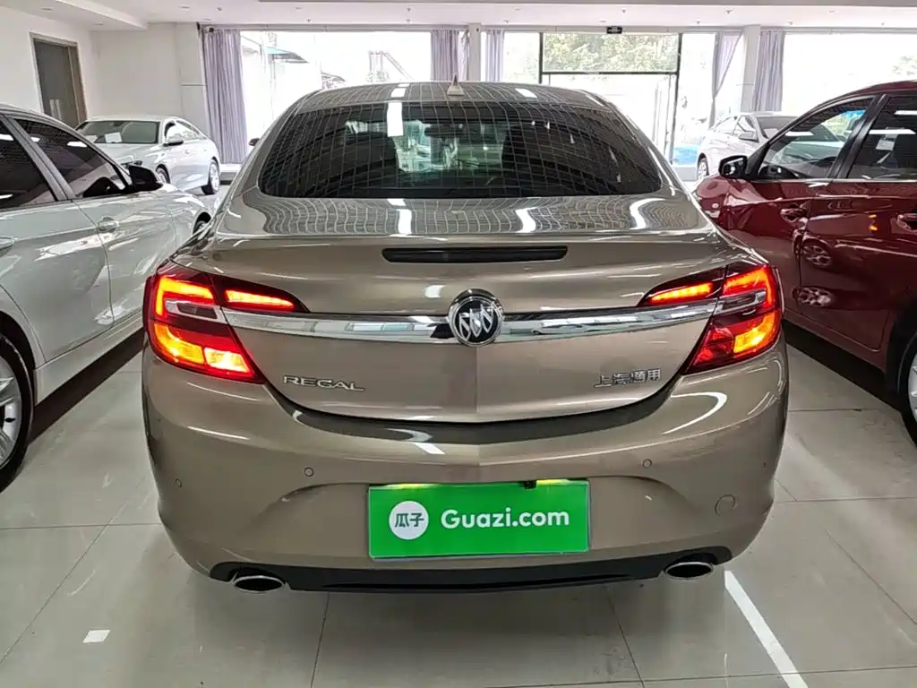 Buick Regal — миниатюра 6