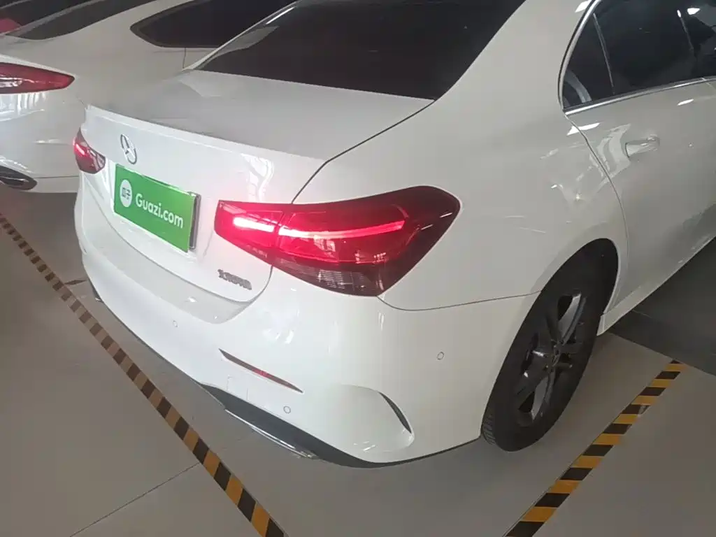 Mercedes-Benz A-Class — миниатюра 8