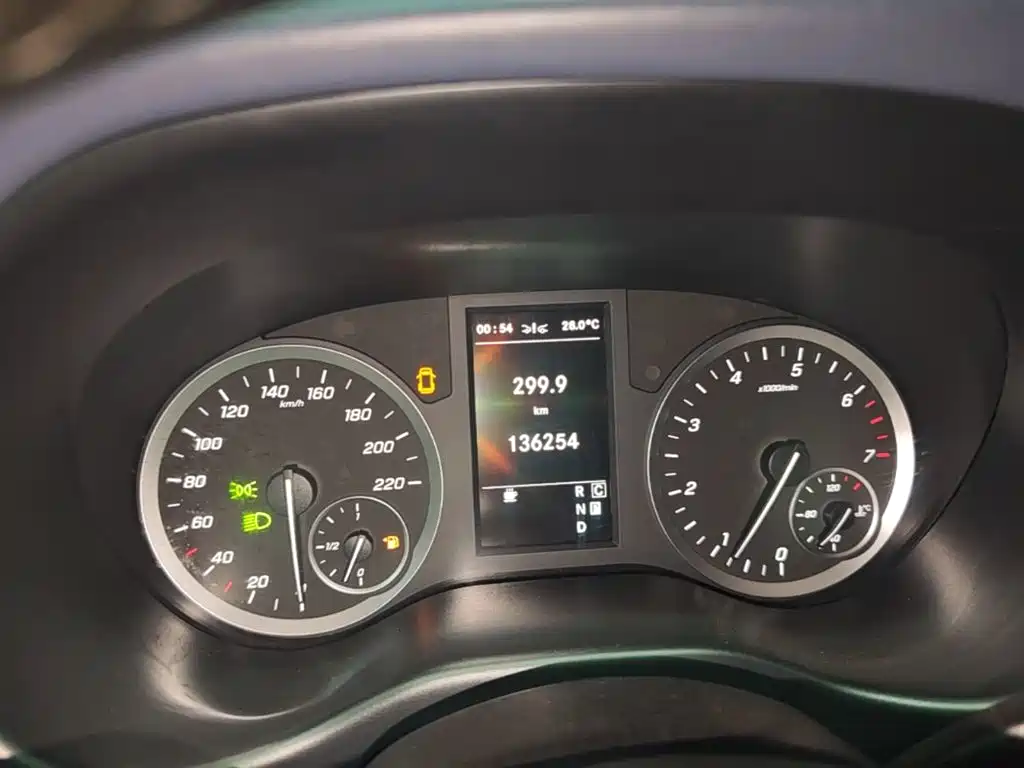 Mercedes-Benz Vito — миниатюра 12