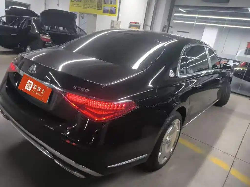 Mercedes-Benz S-Class — миниатюра 2