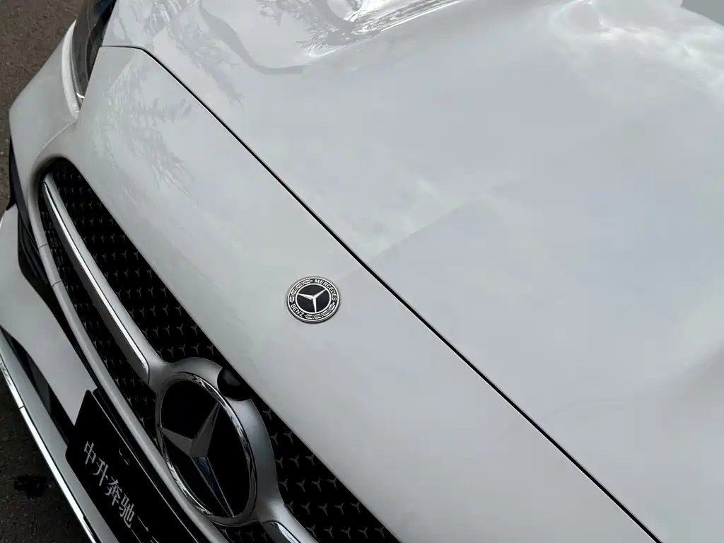 Mercedes-Benz C-Class — миниатюра 12