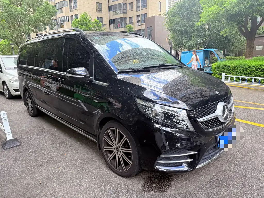 Mercedes-Benz V-Class — миниатюра 3