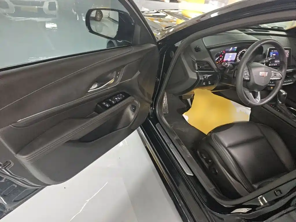 Cadillac CT4 — миниатюра 16