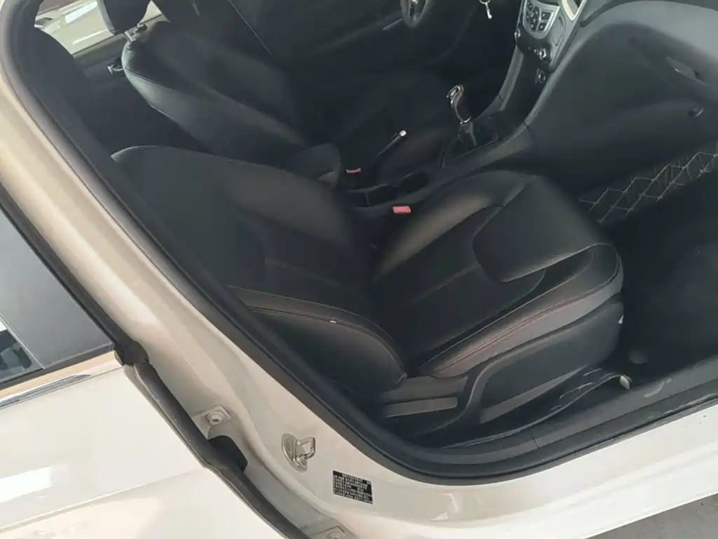 Chery Arrizo 5 — миниатюра 25