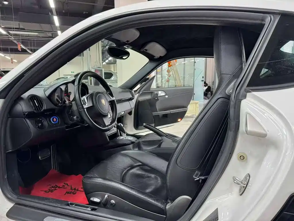 Porsche Cayman — миниатюра 5