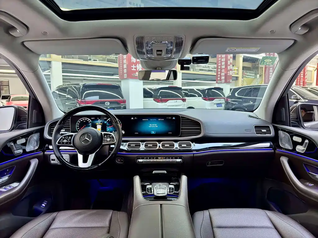 Mercedes-Benz GLE (Import) — миниатюра 8