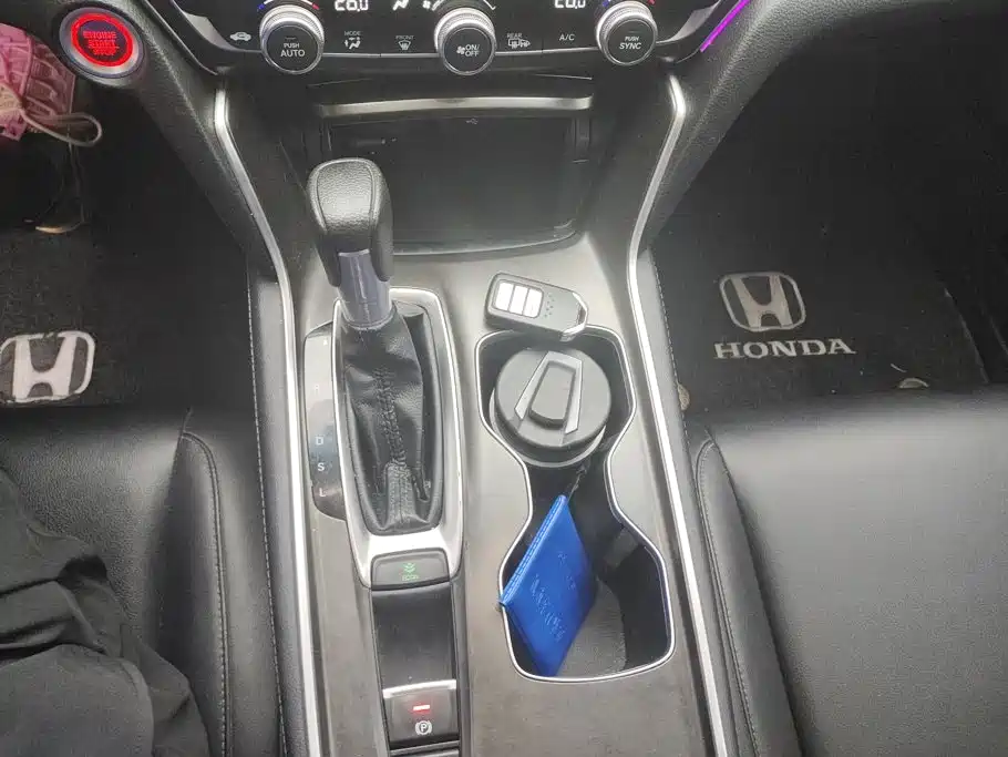 Honda Accord — миниатюра 16