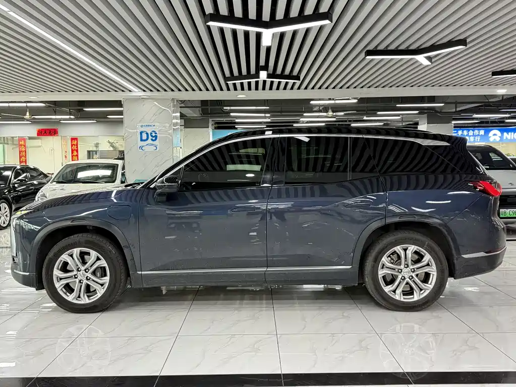 NIO NIO ES8