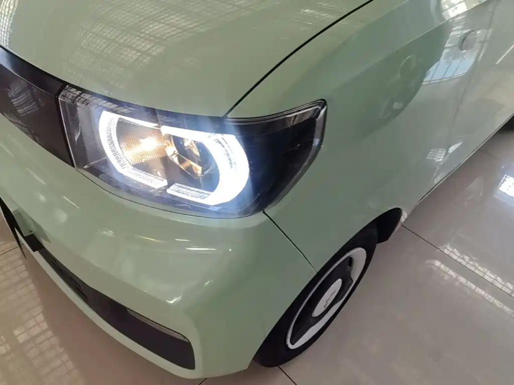 Wuling MINIEV — миниатюра 24