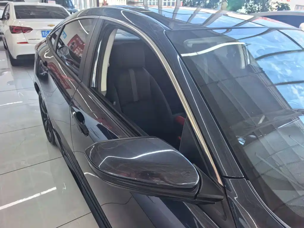 Honda Civic — миниатюра 11