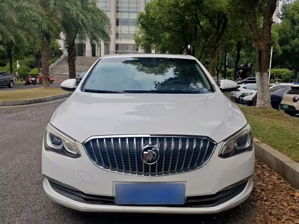 Buick Excelle — миниатюра 10