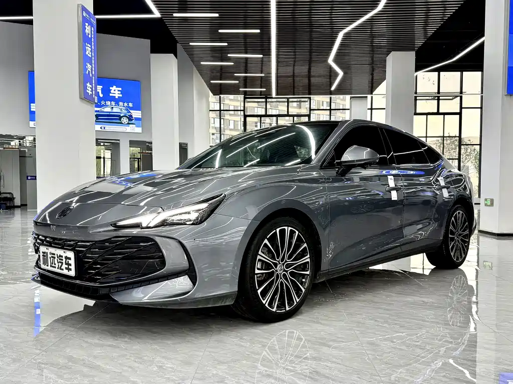 MG MG7