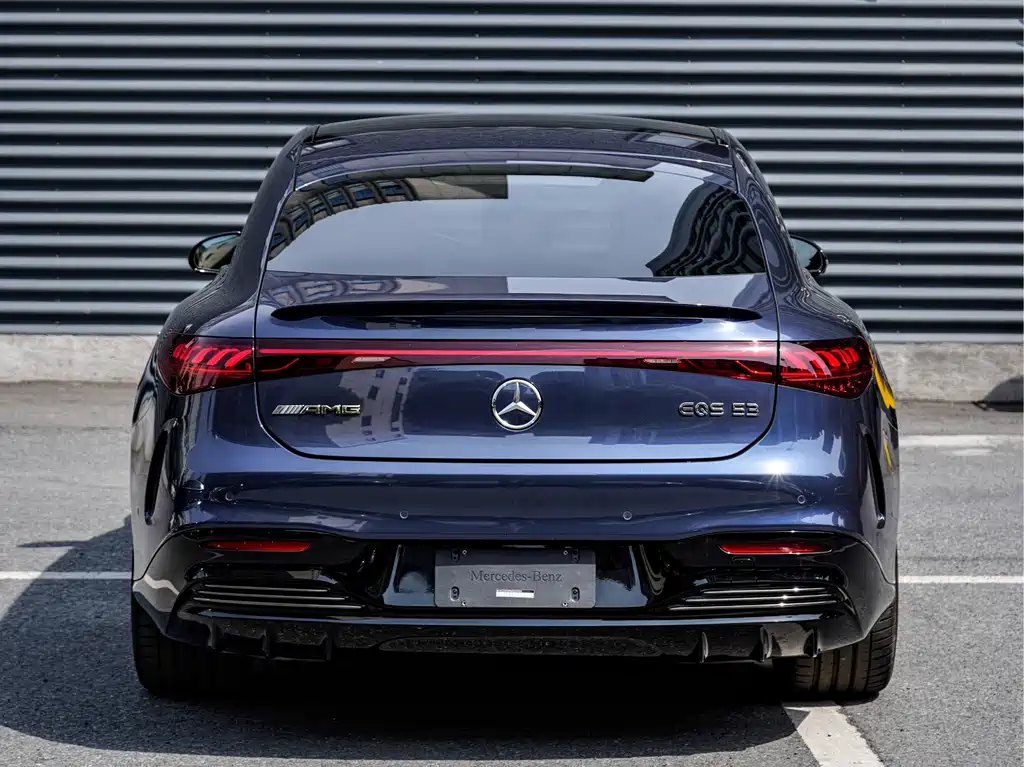 MERCEDES-BENZ EQS AMG