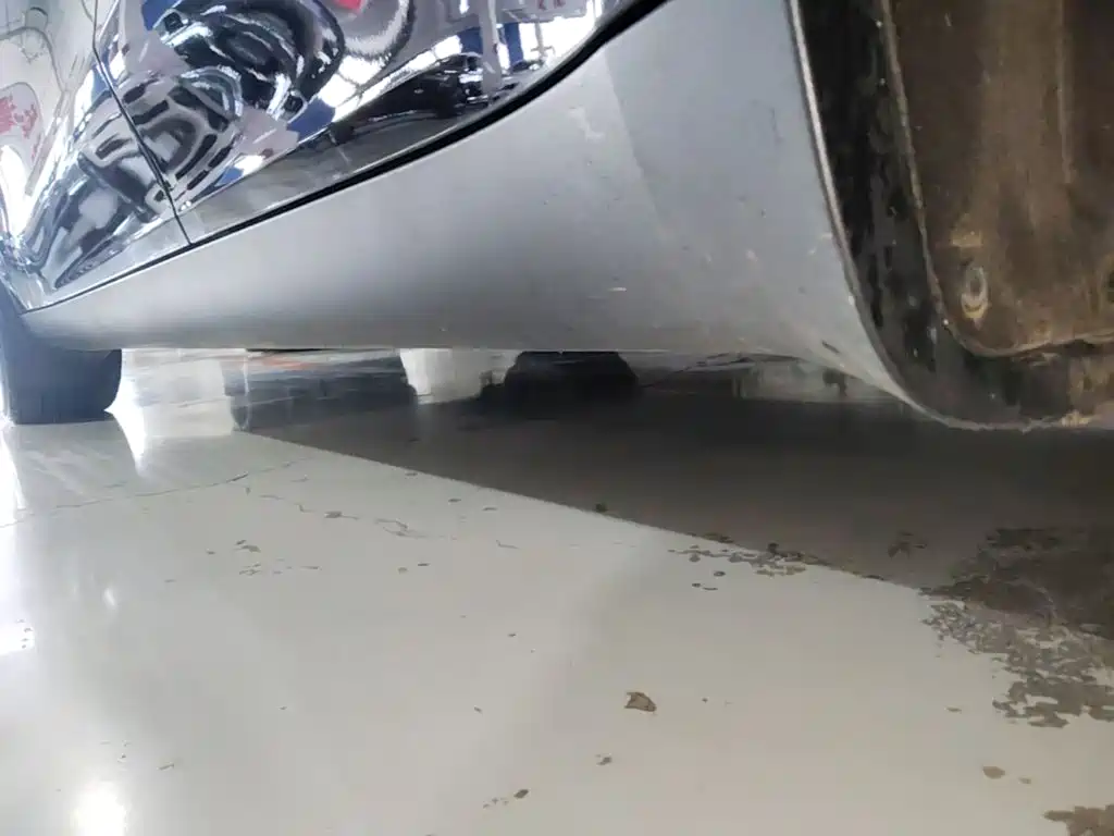 Tesla Model Y — миниатюра 22